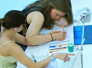 studenti_knjiznica12-100626.jpg